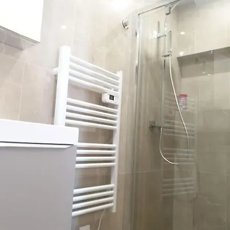Villa F3 Dans Supercannes Vallauris
